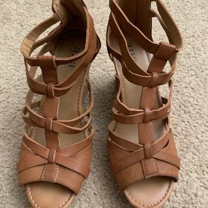 Brown wedge heels